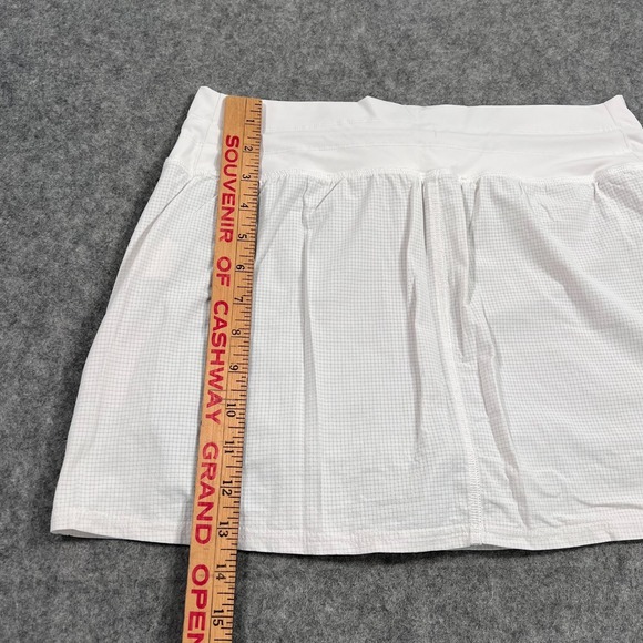 Vuori White Seabreeze Lightweight Lined Breathable Skirt Women's Size Medium - Picture 3 of 7